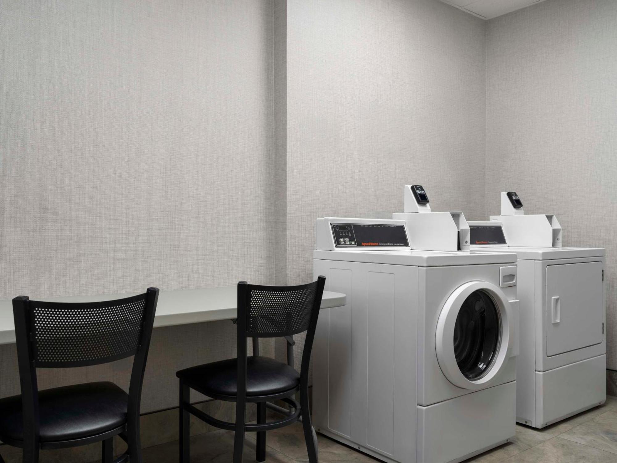 Hyatt Place Kansas City/Overland Park/Metcalf Exteriör bild